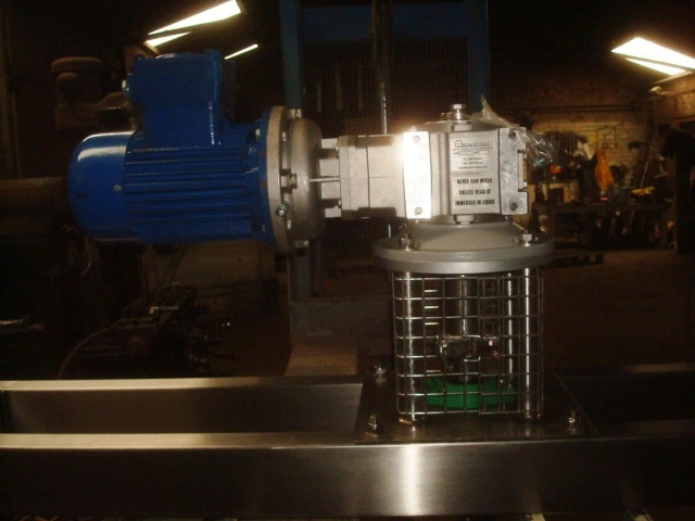 Rigal-Bennett Turbine Stirrer 0.55 kW FLP