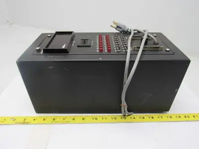 CINCINNATI ELECTROSYSTEMS 017.032 Input/ Output Simulator In Cabinet