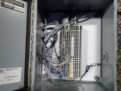Used STATIC CONTROLS CORP. 0920E Electrical Controls | HGR 24 #747607