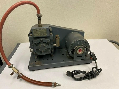 Used Welch Does Not Apply Vacuum Pumps California US | Amiron Machinery #735769