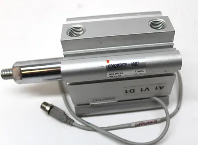USED SMC CDQ2B50TF-40DZ