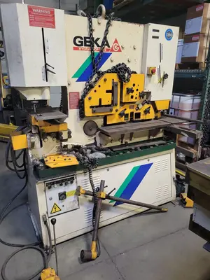 Used 2000 GEKA HYD-110 Ironworkers Illinois US | Aucto #1418294