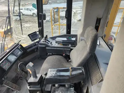 Used 2004 CATERPILLAR 990 Skid Steer Loaders British Columbia CA | Lenmark #277799