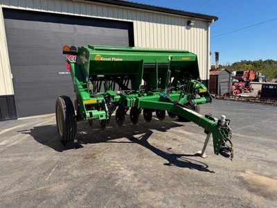 2025 Great Plains 1006NT No Till Seed Drills | County Equipment Company LLC (5)