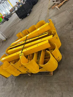 Used _UNKNOWN_ _UNKNOWN_ Guard Rails North Carolina US | Myron Bowling Auctioneers Inc #1547590