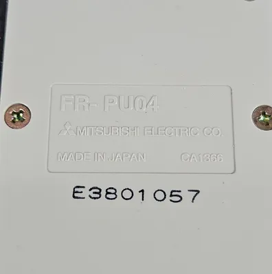Mitsubishi Electric FR-PU04 Operator Interface Drive Parameter Unit. Loc 2E