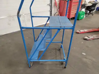 4 Step Mobile Warehouse Rolling Ladders
