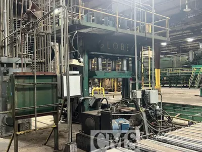 USED GLOBE PLAYWOOD LAYUP LINE AND GLOBE PRESS