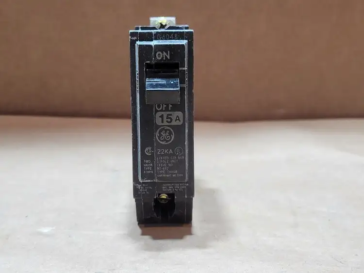 Used GENERAL ELECTRIC THHQB1115 Switchgears British Columbia CA | Lenmark #835561