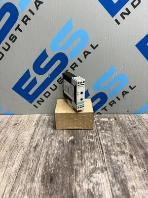 SIEMENS 3UG4513-1BR20 Electrical/PLC/Automation | ESS Industrial Equipment Sales (1)