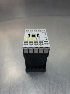 SIEMENS 3RT1016-2BB42 SIRIUS 3-Pole Contactor. 4E-51