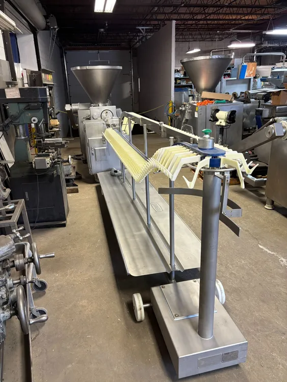 Used VEMAG LPG 208 Sausage Twister Linkers Illinois US | M&M Equipment Corp. #1341257