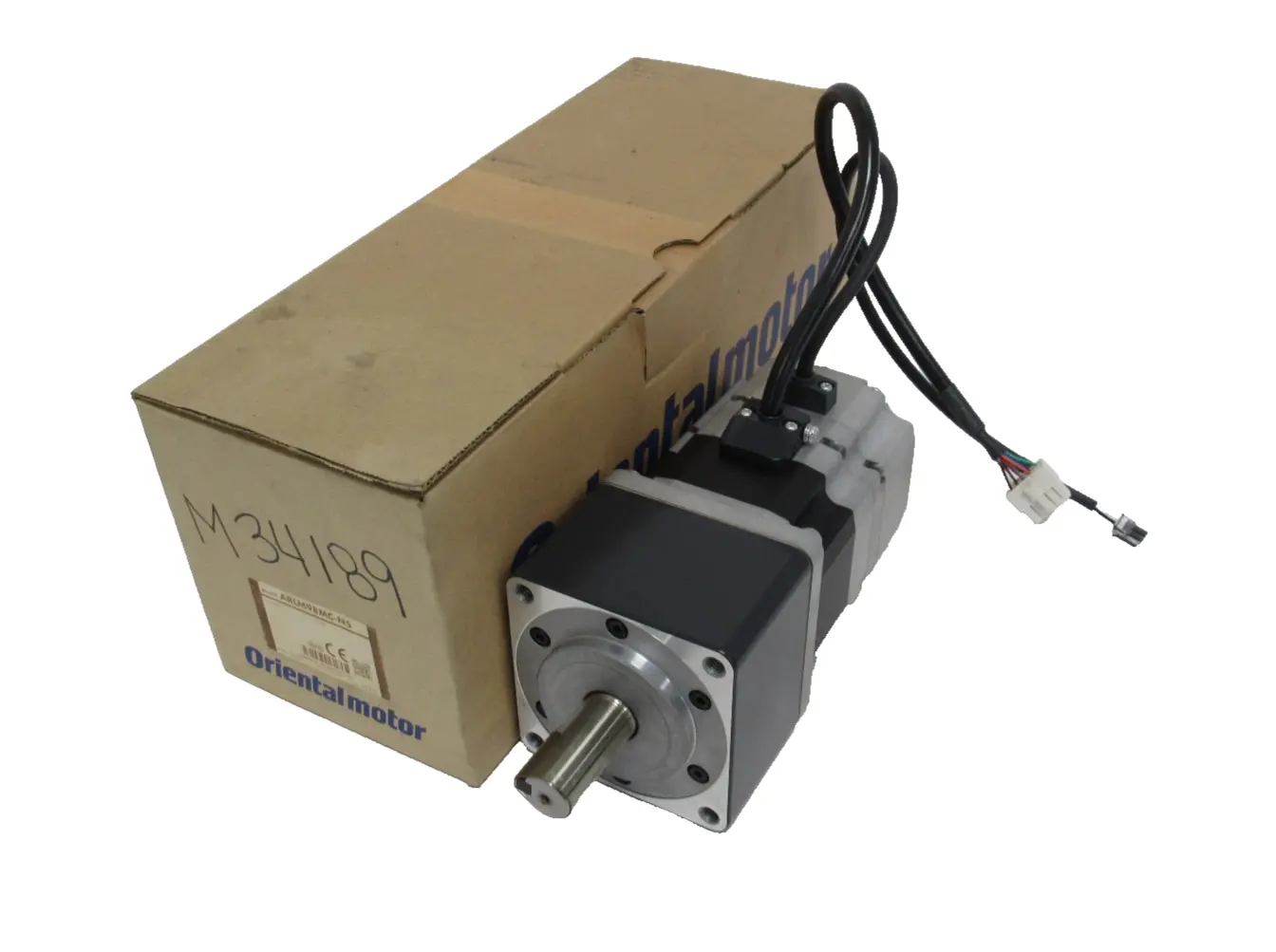 NEW ORIENTAL MOTOR ARLM98MC-N5 STEPPING MOTOR ARLM98MCN5