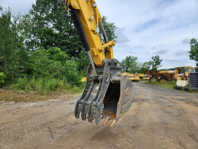 Used 2024 KOBELCO SK140SR LC-7 Crawler Excavators | Abele Tractor #1342785