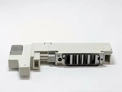 USED SMC PNEUMATIC SOLENOID VALVE 4 WAY