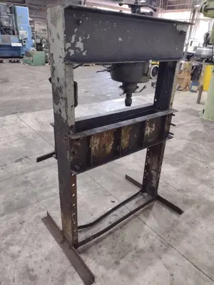 USED DAKE 75H