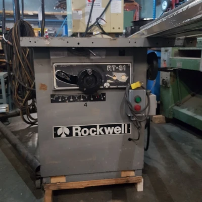 Rockwell RT 31 Table Saw W/Scoring Blade