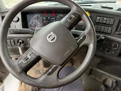 Used 2019 VOLVO VHD 84B300 Dump trucks Kentucky US | Proxy Equipment #1388918