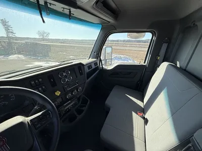 Used 2023 KENWORTH T280 REFRIGERATED BODY Reefer Trucks Minnesota US | Carco Truck & Equipment #1514219