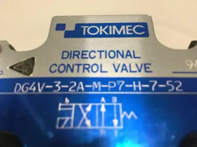 USED TOKIMEC DG4V-3-2A-M-P7-H-7-52