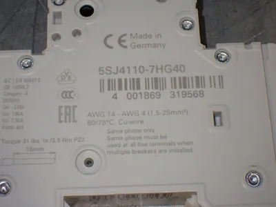 NEW SIEMENS 5SJ4 1107HG40