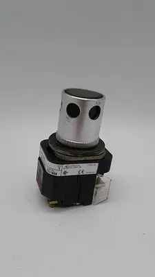 Used ALLEN-BRADLEY ALLEN-BRADLEY 800T-PA16 Misc Electrical & Power Parts | ND Industrial Surplus #1211940