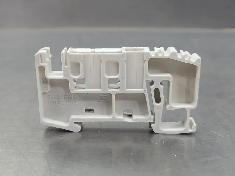 Used Siemens 8WA2 808 End Retainer Block Terminal Blocks South Carolina US | Palmetto Automation #1161873