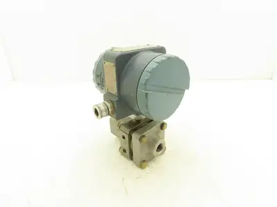 Foxboro 821GM-HS1NM2 Electronic Pressure Transmitter 30-95VDC 15-90PSI