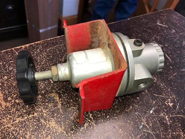 Used YIHUA YIHUA PNEUMATIC AIR REGULATOR FOR BOP ACCUMULATOR CONTROL Parts (Hydraulics and Pneumatics) Pennsylvania US | East West Machinery & Drilling #1415577