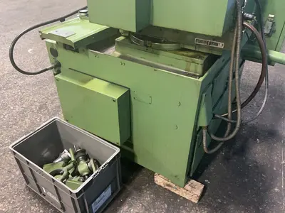 Used 1981 LZTK / KIKINDA A 11550 Cylindrical Grinders Including Plain & Angle Head Ohio US | HGR 24 #1314213