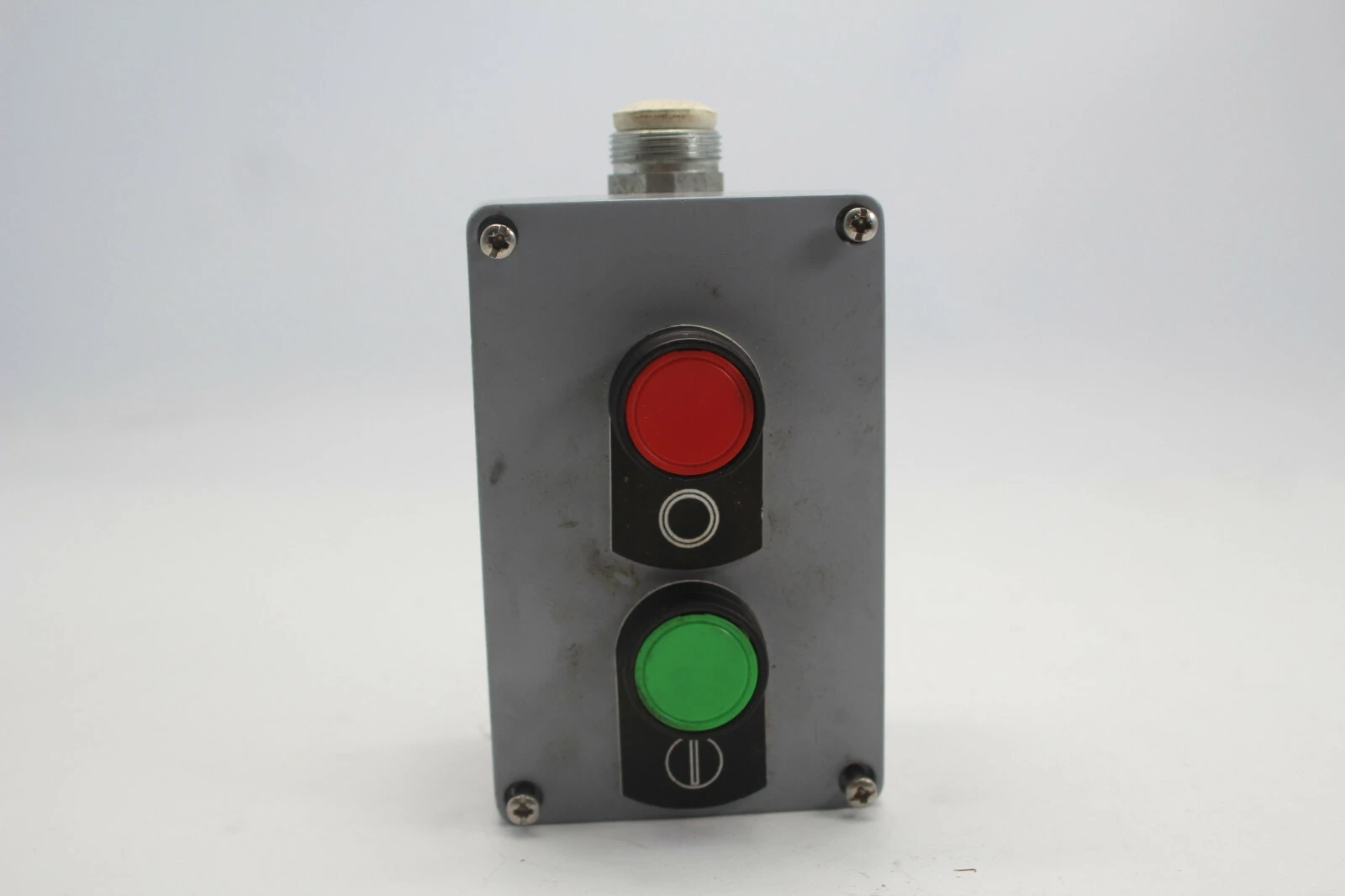 Used IDEC HW1B-M1F10-G & HW1B-M1F01-R Misc Electrical & Power Parts California US | Davliegogo LLC #1729765