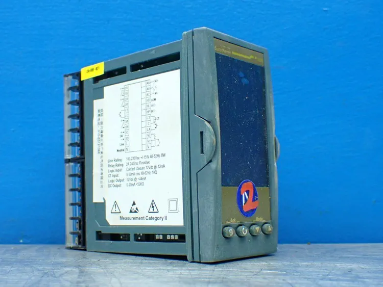 Used EUROTHERM 3208/CC/VH/DXX/R/4CL/G/ENG Temperature Controls Ohio US | HGR 24 #802942