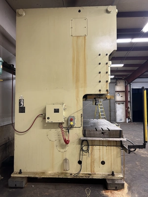 USED 1999 KOMATSU PRESSES KOMATSU OBW250-3 PRESS