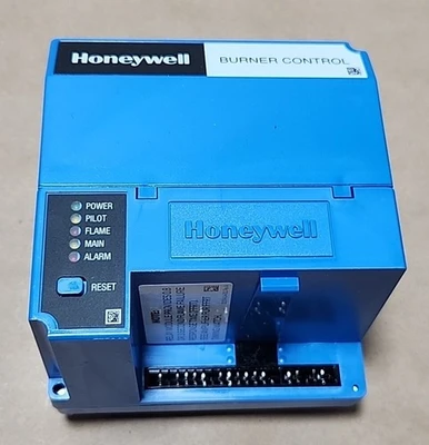 USED HONEYWELL RM7890B1014