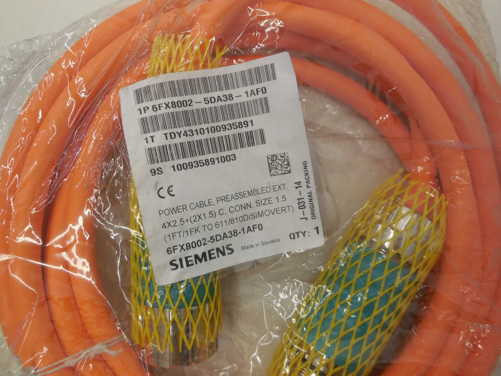 NEW SIEMENS 6FX8002-5DA38-1AF0 POWER CABLE 6FX80025DA381AF0