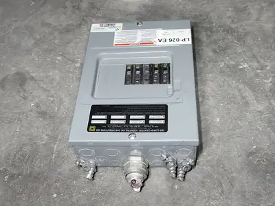 USED SQUARE D QO8L100