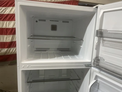 Used MIDEA FREEZER ON TOP Refrigerators Michigan US | Miedema Asset Management Group #1413773