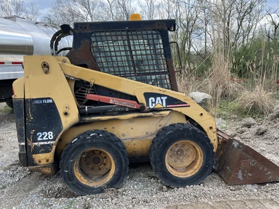 Used 2002 Caterpillar 228 Skid Steer Loaders Maryland US | Zadoon Equipment #1480802