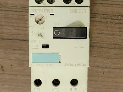 USED SIEMENS 3RV1011-0FA10