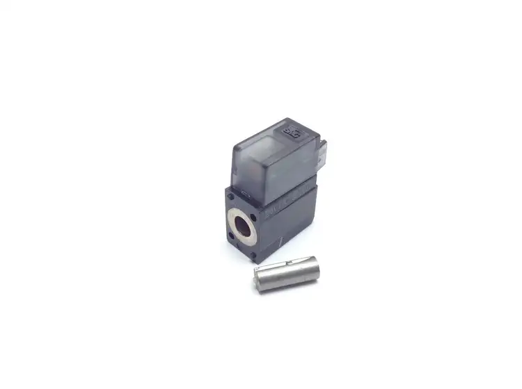 Used SMC SOLENOID PLUG Connector Accessories | Maverick Industrial Sales #1109202