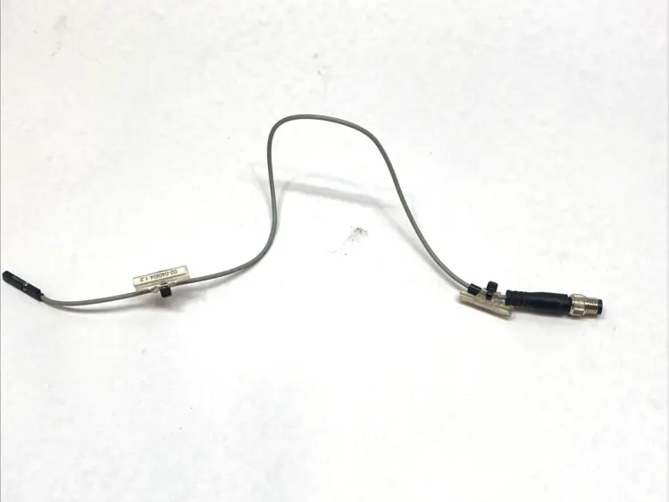 Used FESTO C-SLOT PROXIMITY SENSOR 3-WIRE PNP 24VDC 551375 Proximity Sensors | Maverick Industrial Sales #1103302