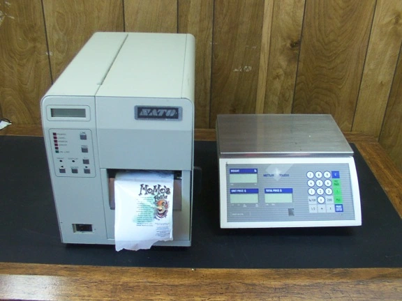 Used _UNKNOWN_ 8432 LAB SCALE Balances Minnesota US | A&I Equipment #1317635