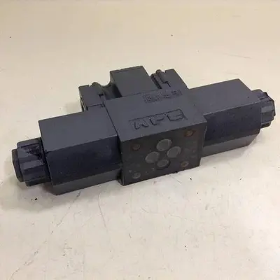 USED YUKEN DSG-01-3C40-D24-5018