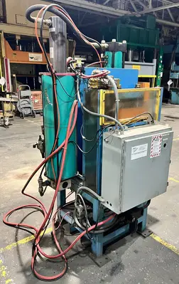 5 Ton Custom Press • Used Custom AT 30 100 Press