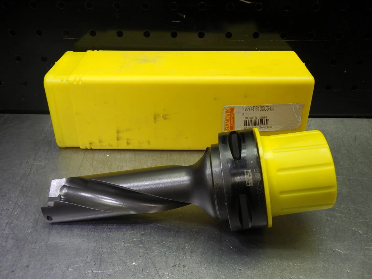 Sandvik Capto C6 31mm Coolant Thru Drill 142mm Pro 880-D3100C6-03 (LOC2155A)