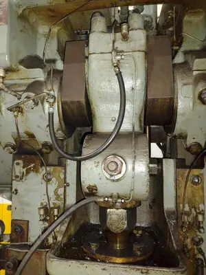 60 TON BLISS MODEL #C-60 OBI STAMPING PUNCH PRESS 8" STROKE: STOCK #23462