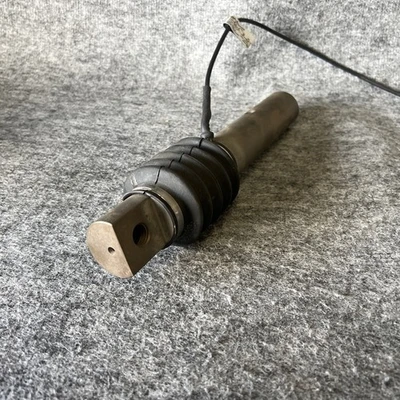 Used Avery 46777-0111 Misc Industrial Equipment California US | Davliegogo LLC #1720588