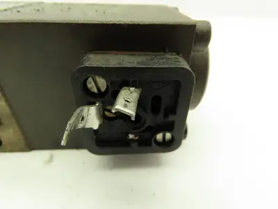 Wandfluh Hydraulik AM4D61 Hydraulic Valve with 24 Vdc Coils