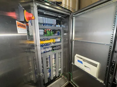 USED KOSME Glass Carbonated Bottling Line