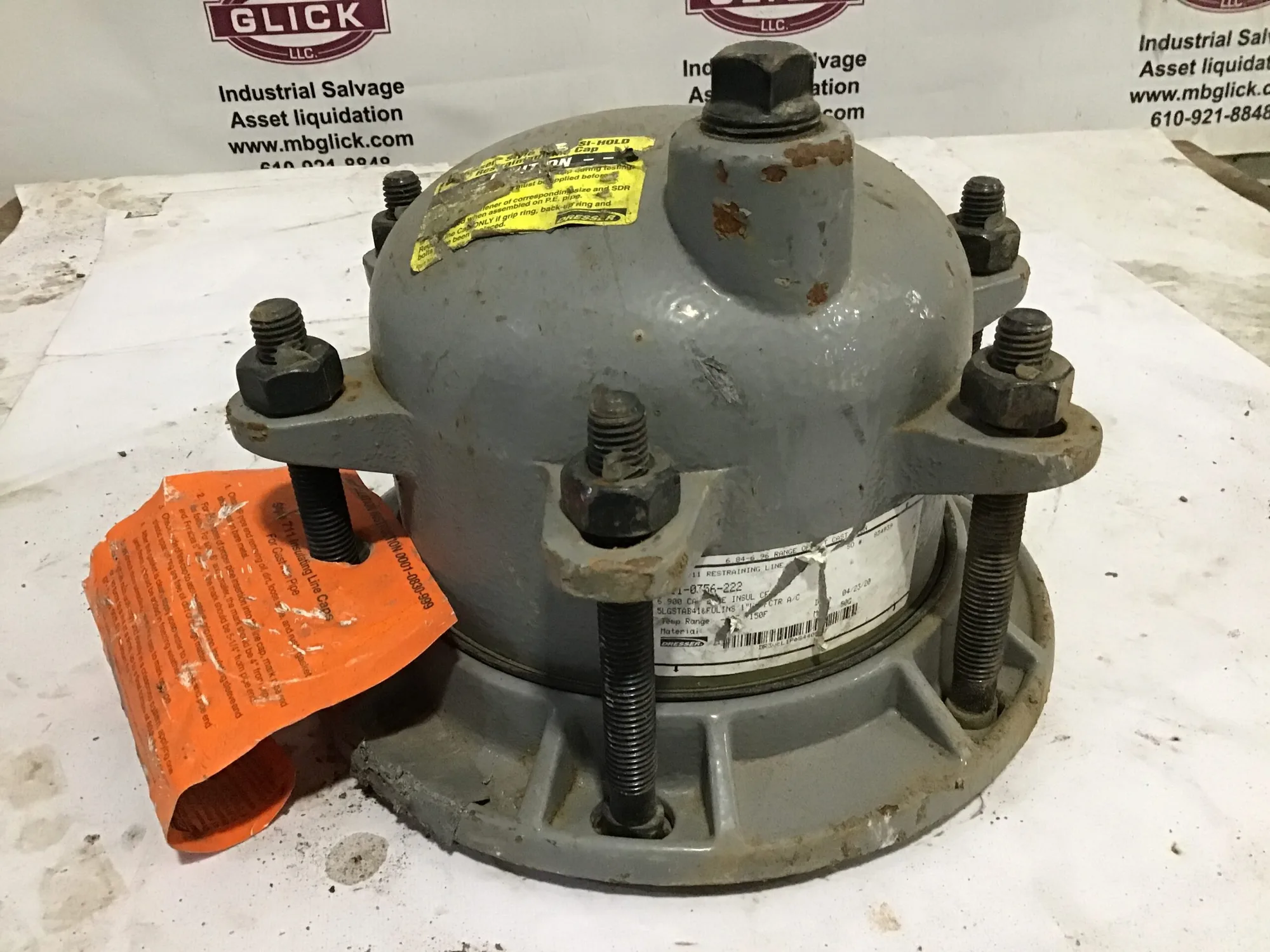 DRESSER Insulating Line Cap (style 0711)
